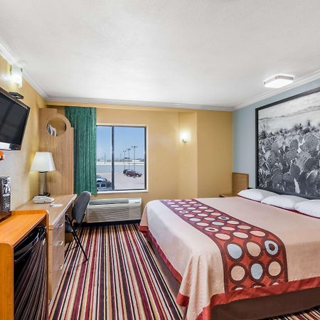 Super 8 By Wyndham Midland Motel Ngoại thất bức ảnh